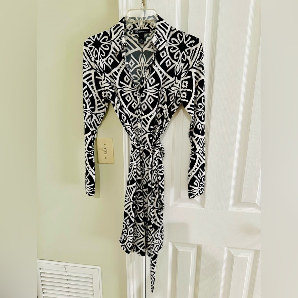 Inc dress with detailed buttons